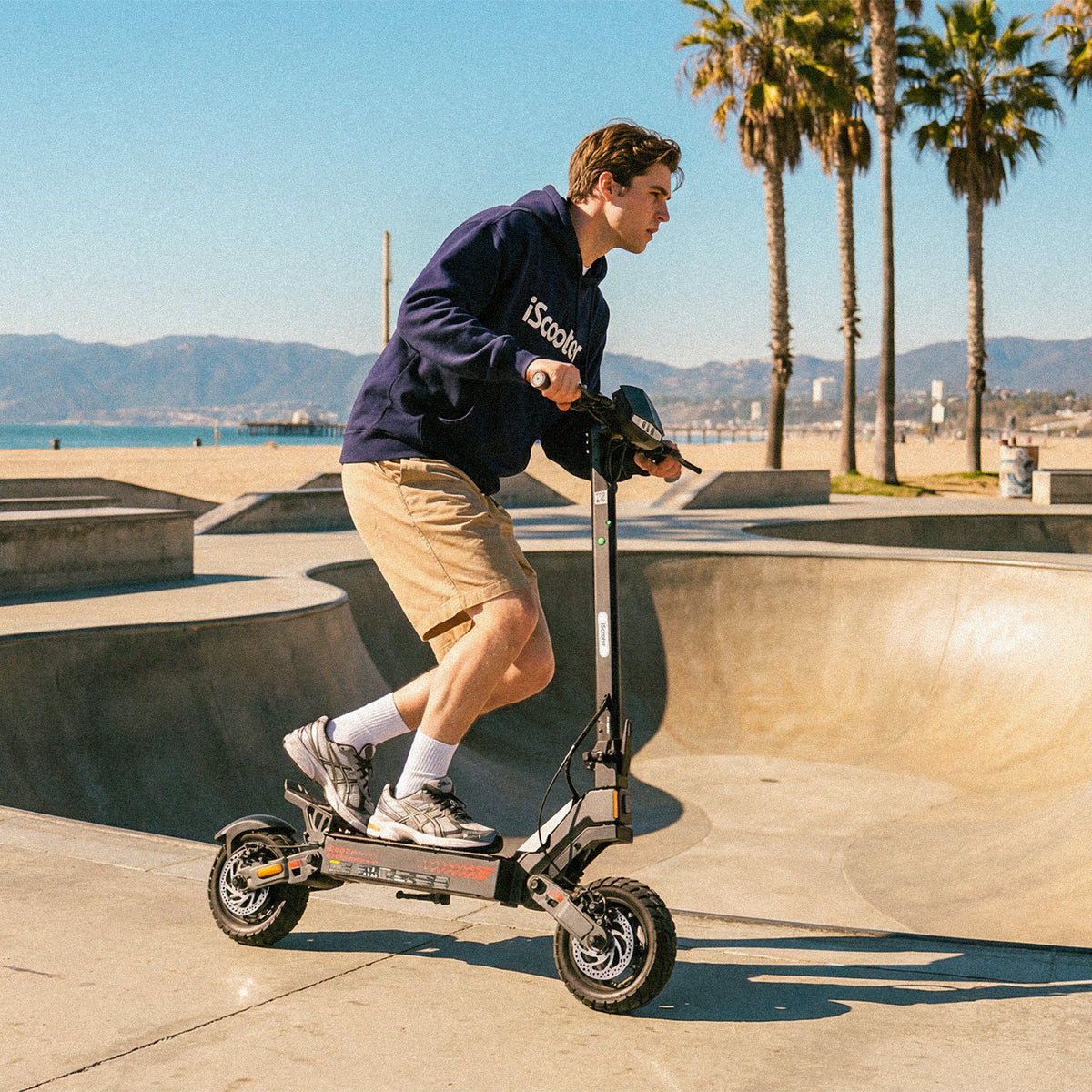 iScooter iF1 Electric Scooter 1200W Motor for Adults